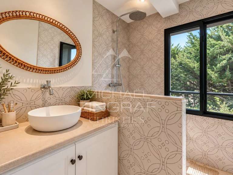 Villa Saint-Tropez - 8 bedrooms - 365m²