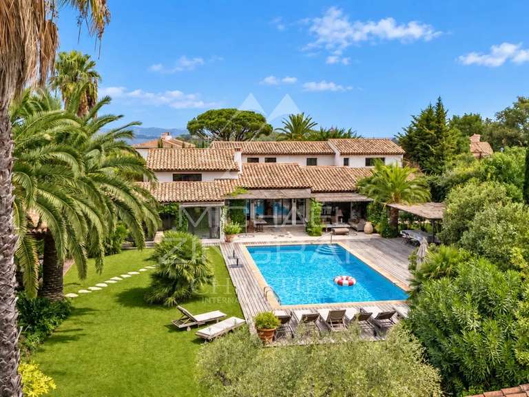 Villa Saint-Tropez - 8 bedrooms - 365m²