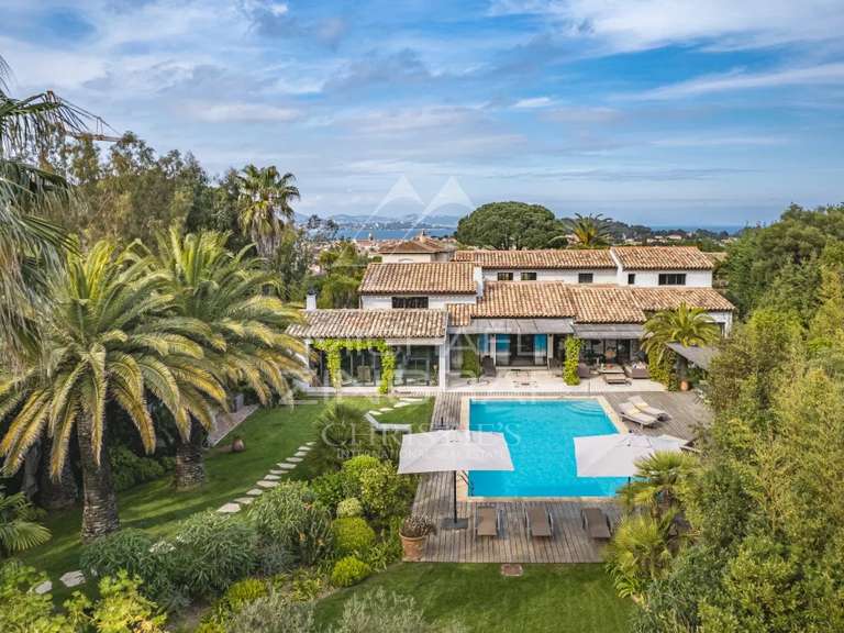 Villa Saint-Tropez - 8 bedrooms - 365m²
