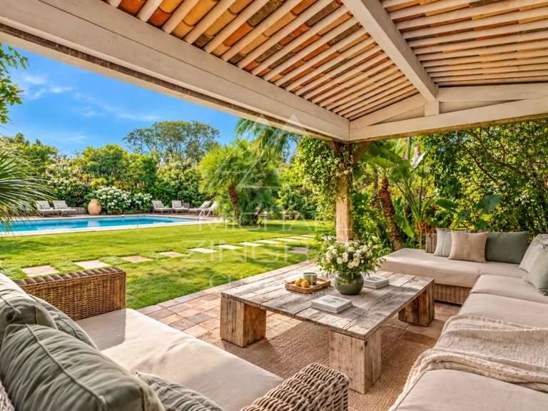 Villa Saint-Tropez - 8 bedrooms - 365m²