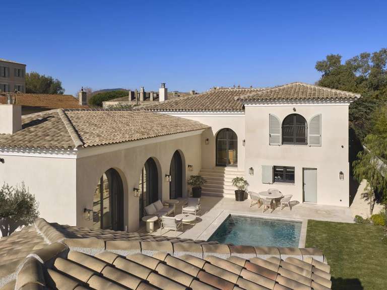 Villa Saint-Tropez - 5 bedrooms - 1026m²