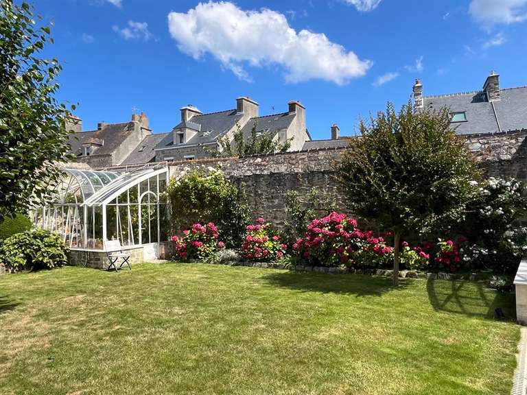 Maison Saint-Vaast-la-Hougue - 4 chambres - 212m²