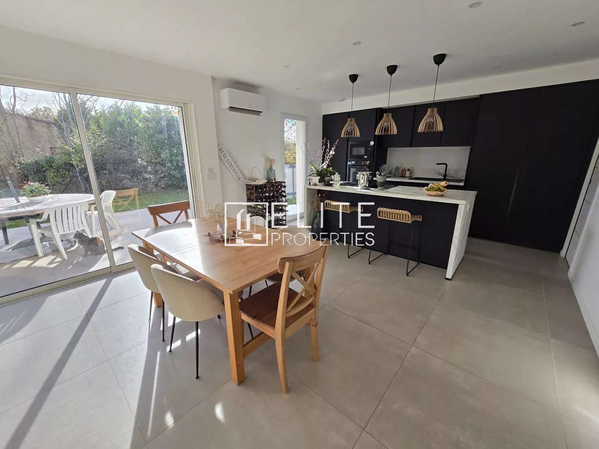 House Saint-Vallier-de-Thiey