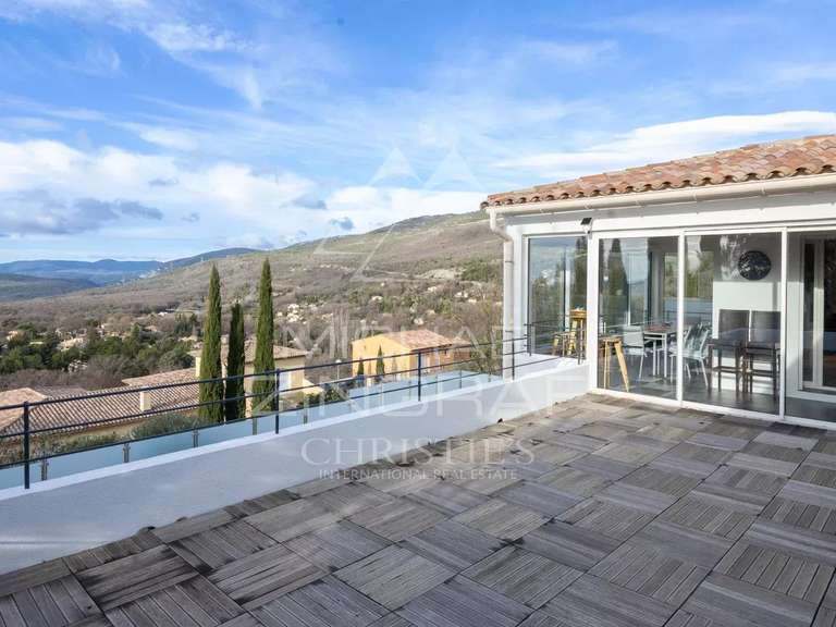 Maison Saint-Vallier-de-Thiey - 273m²