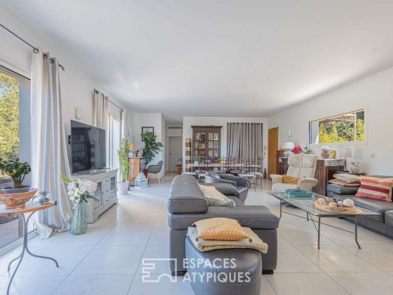 Maison Saint-Vallier-de-Thiey - 2 chambres - 130m²