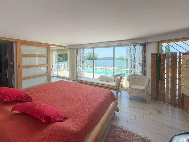 Maison Saint-Vallier-de-Thiey - 4 chambres - 274m²