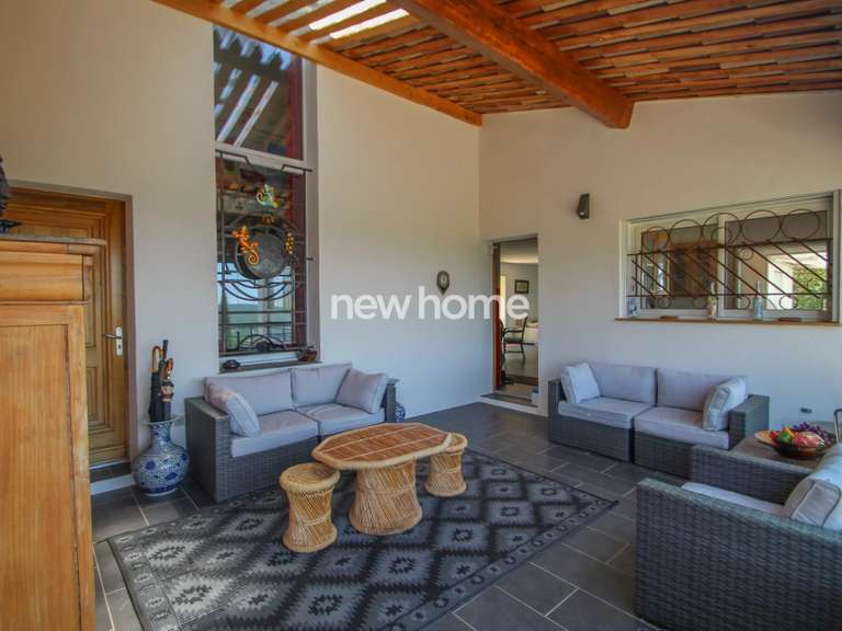 Maison Saint-Vallier-de-Thiey - 4 chambres - 274m²