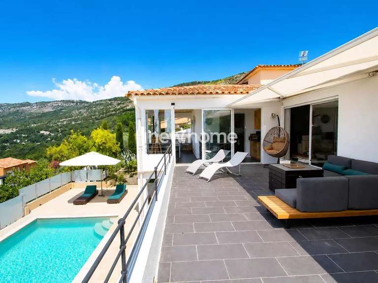 Maison Saint-Vallier-de-Thiey - 4 chambres - 274m²