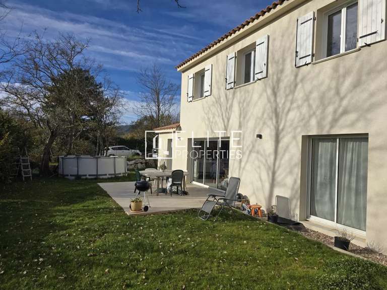 Maison Saint-Vallier-de-Thiey - 5 chambres - 133m²