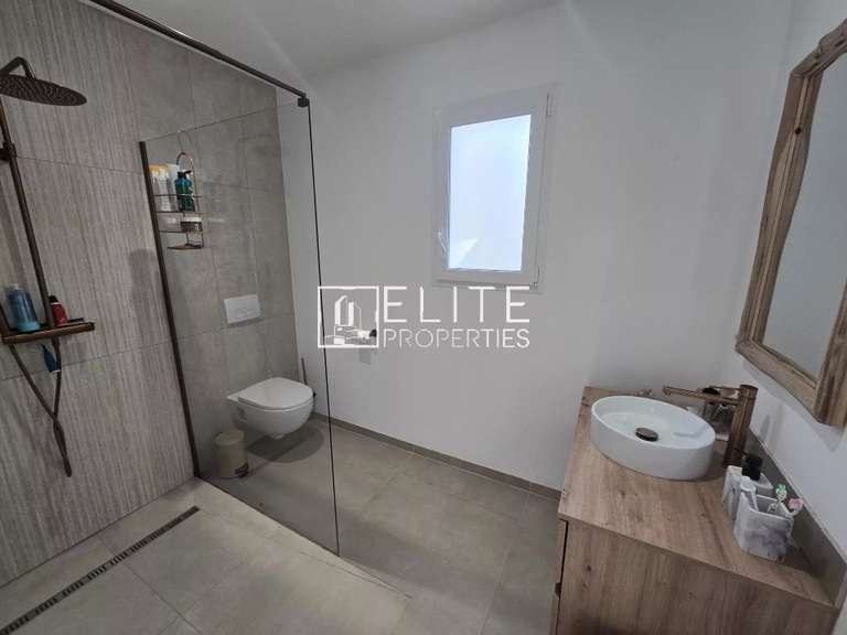 Maison Saint-Vallier-de-Thiey - 5 chambres - 133m²