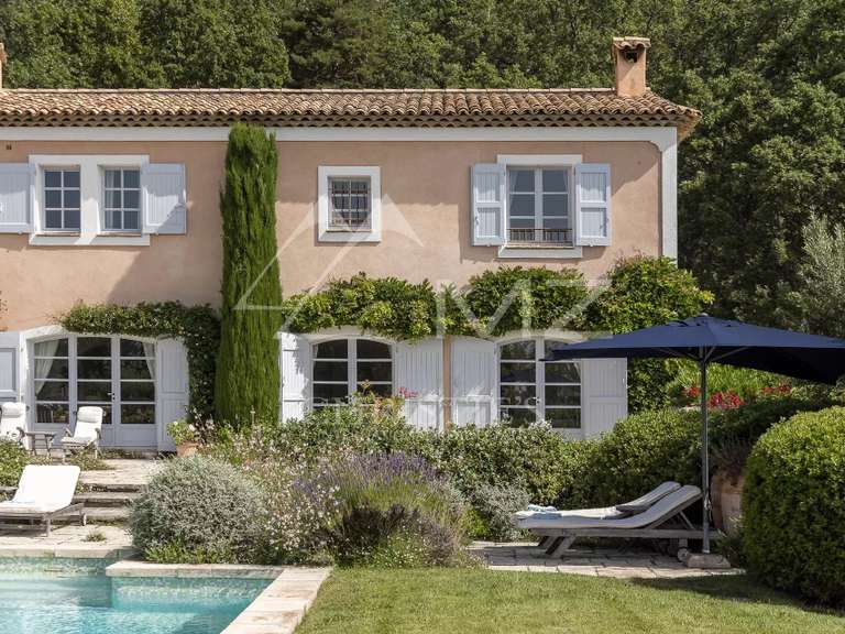 Villa Saint-Vallier-de-Thiey - 6 chambres - 408m²