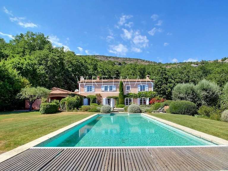 Villa Saint-Vallier-de-Thiey - 6 chambres - 292m²