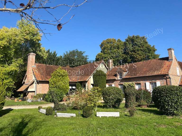 Maison Saint-Viâtre - 7 chambres - 310m²
