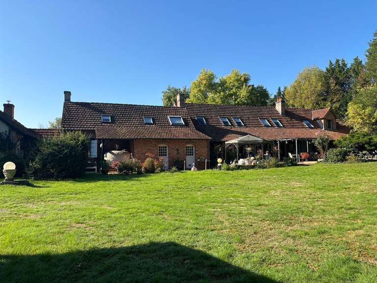 Maison Saint-Viâtre - 7 chambres - 310m²