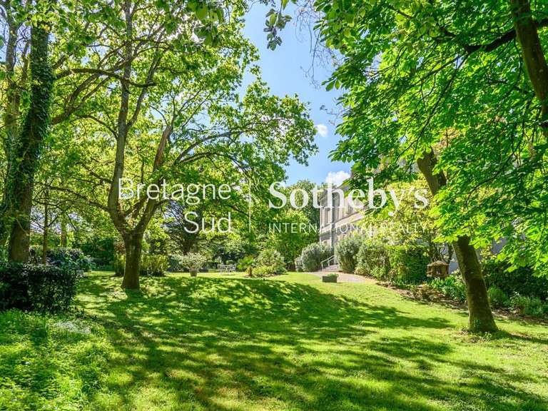 Propriété Saint-Viaud - 10 chambres - 550m²