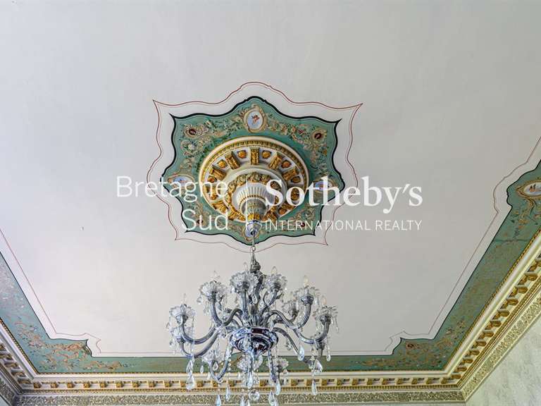 Propriété Saint-Viaud - 10 chambres - 550m²