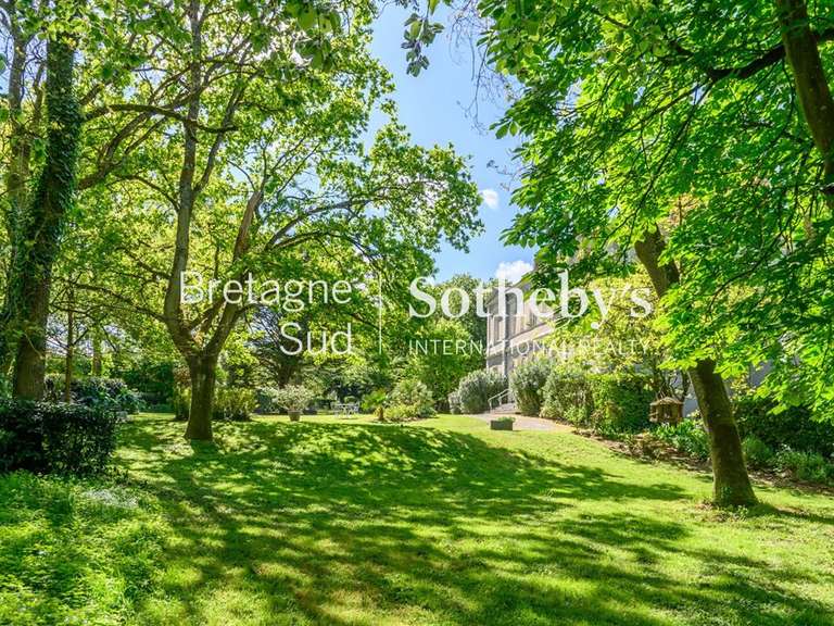 Propriété Saint-Viaud - 10 chambres - 550m²