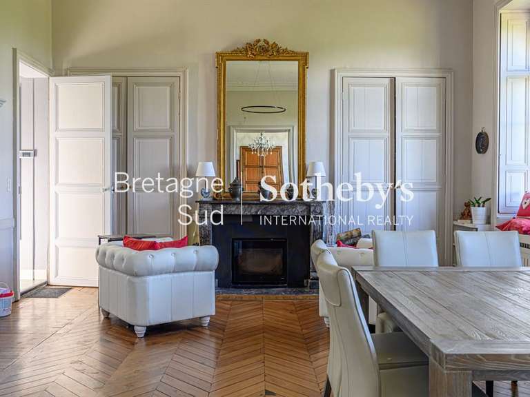 Propriété Saint-Viaud - 10 chambres - 550m²