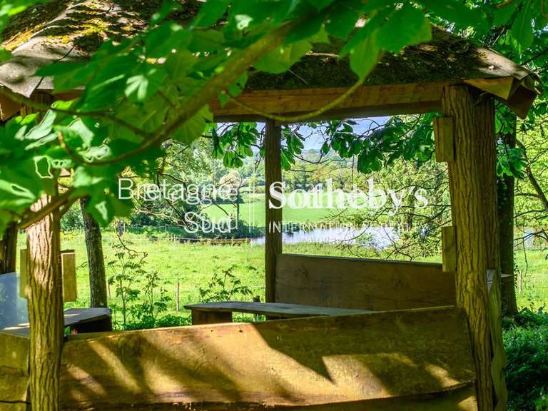 Propriété Saint-Viaud - 10 chambres - 550m²