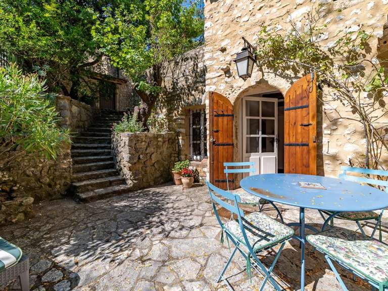 Maison Saint-Victor-la-Coste - 5 chambres - 216m²