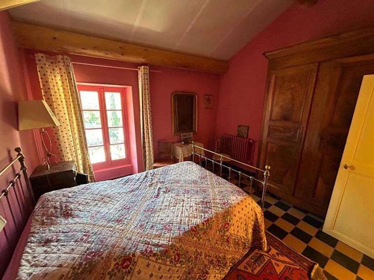 Propriété Saint-Victor-la-Coste - 9 chambres