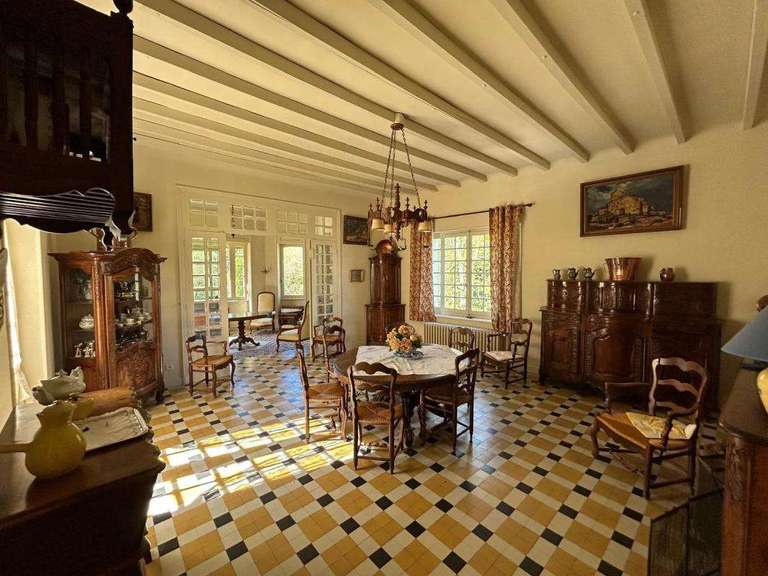 Propriété Saint-Victor-la-Coste - 9 chambres