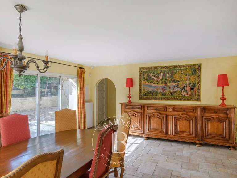 Villa Saint-Victoret - 4 bedrooms - 428m²