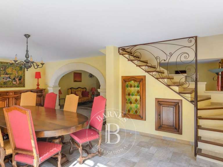 Villa Saint-Victoret - 4 bedrooms - 428m²