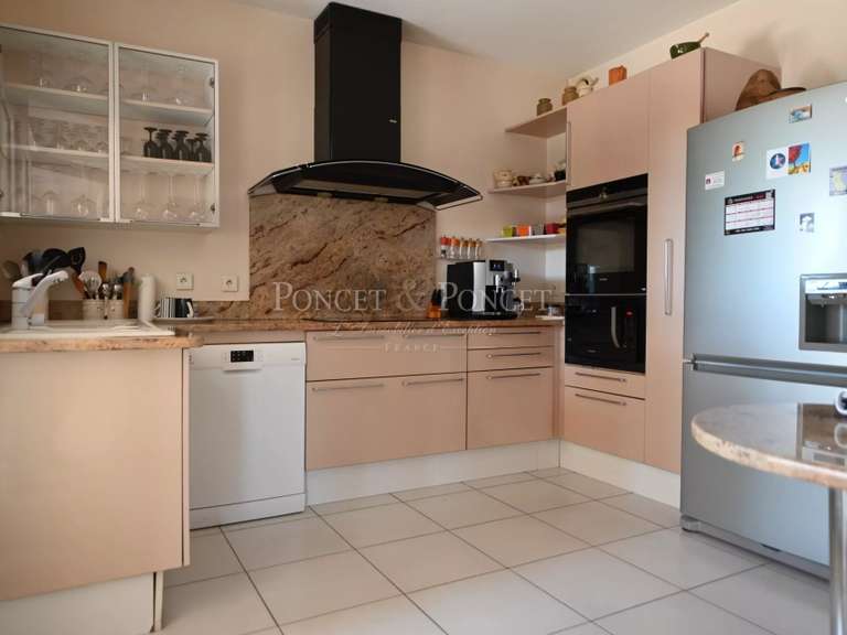 Maison Saint-Vincent-de-Barbeyrargues - 6 chambres - 185m²