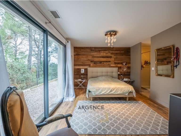 Maison Saint-Vincent-de-Barbeyrargues - 5 chambres - 220m²