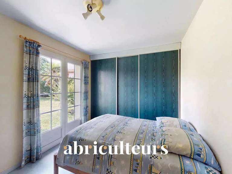 House Saint-Vincent-de-Tyrosse - 4 bedrooms - 213m²