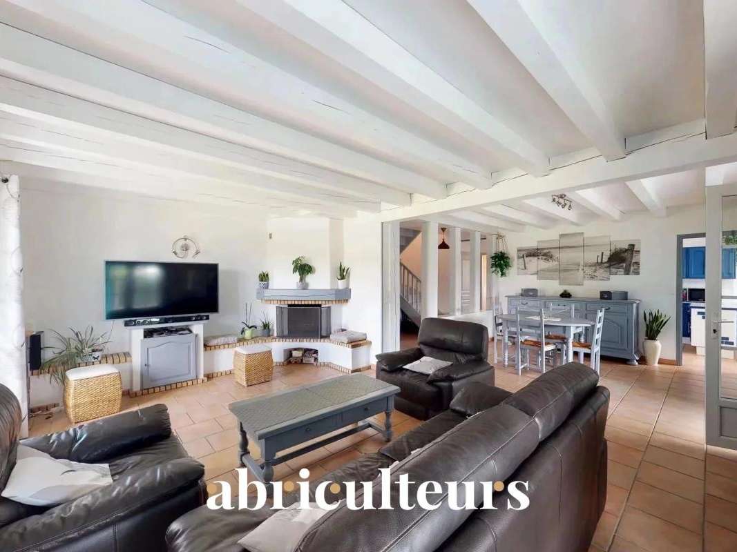 House Saint-Vincent-de-Tyrosse