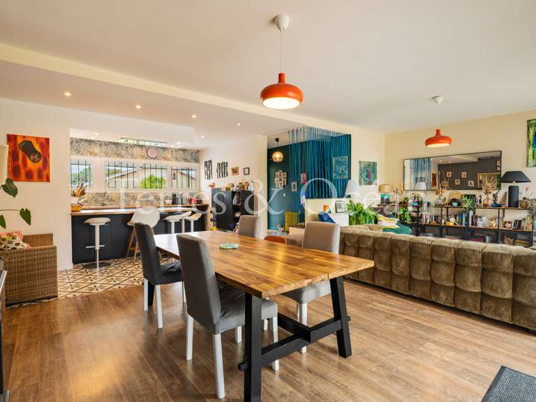 Maison Saint-Vincent-de-Tyrosse - 6 chambres - 336m²