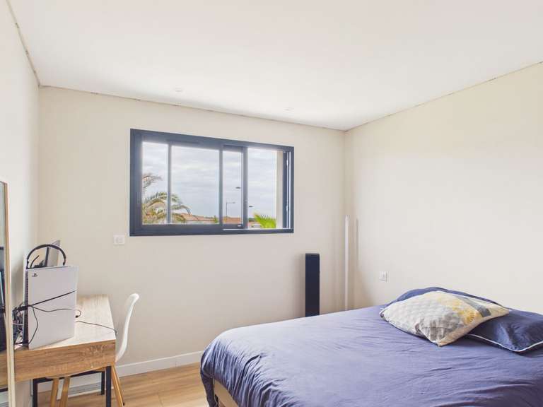 Villa Saint-Vincent-de-Tyrosse - 5 chambres - 160m²