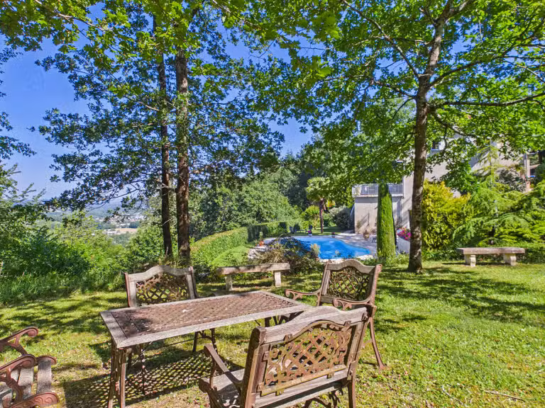 Maison Saint-Vincent-du-Pendit - 7 chambres - 325m²