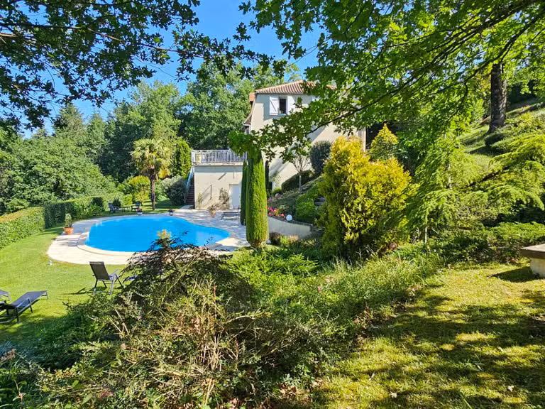 Maison Saint-Vincent-du-Pendit - 7 chambres - 325m²