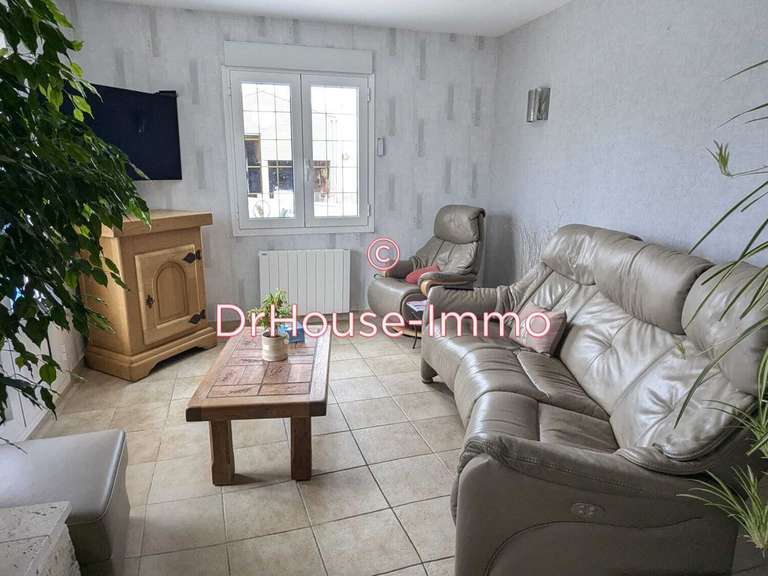Villa Saint-Vincent-sur-Jard - 4 bedrooms - 165m²
