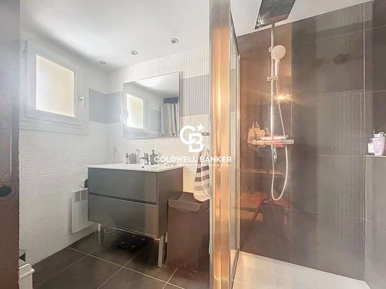 Maison Saint-Xandre - 5 chambres - 180m²
