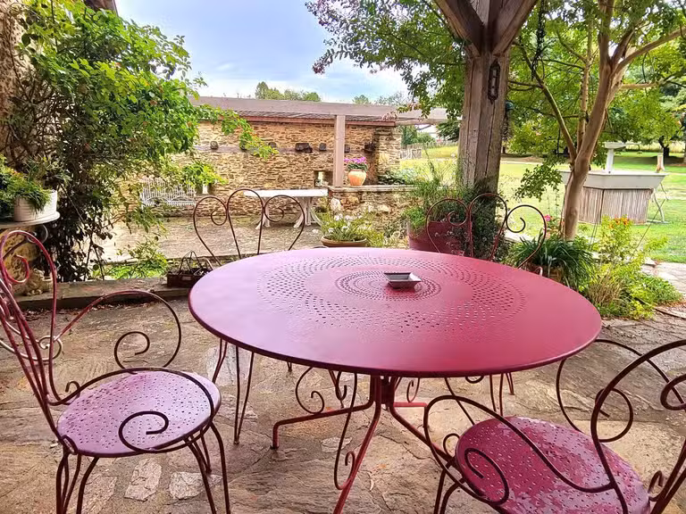 House Saint-Yrieix-la-Perche - 4 bedrooms - 154m²