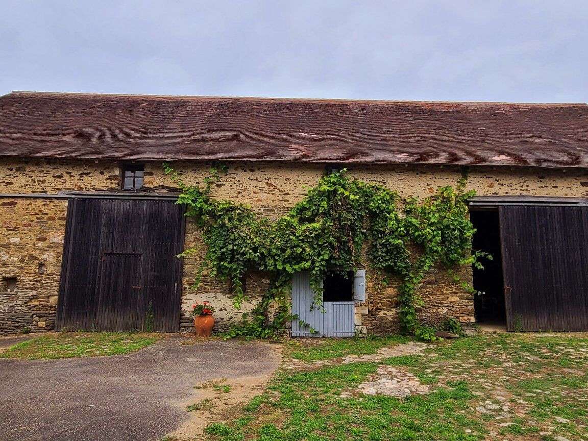 House Saint-Yrieix-la-Perche