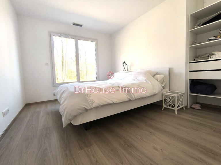 Villa Saint-Yrieix-la-Perche - 4 chambres - 160m²