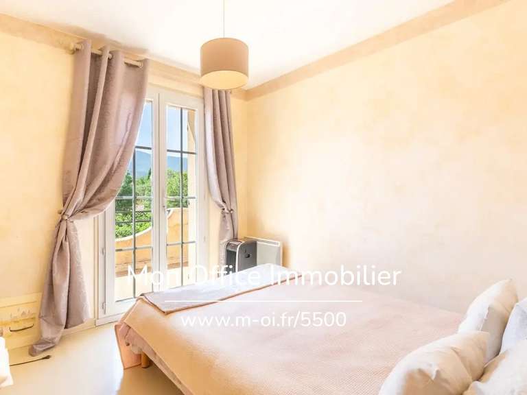 Maison Saint-Zacharie - 4 chambres - 145m²