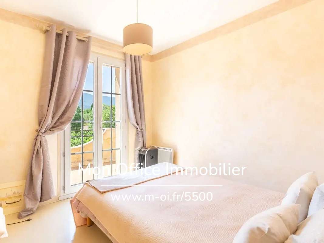 Maison Saint-Zacharie