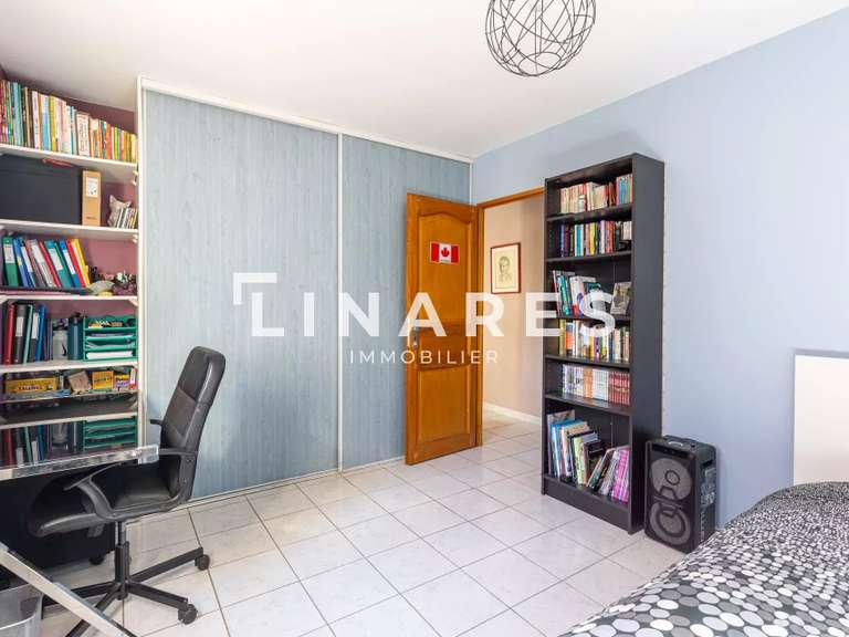 Maison Saint-Zacharie - 4 chambres - 145m²