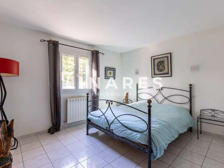 Maison Saint-Zacharie - 4 chambres - 145m²