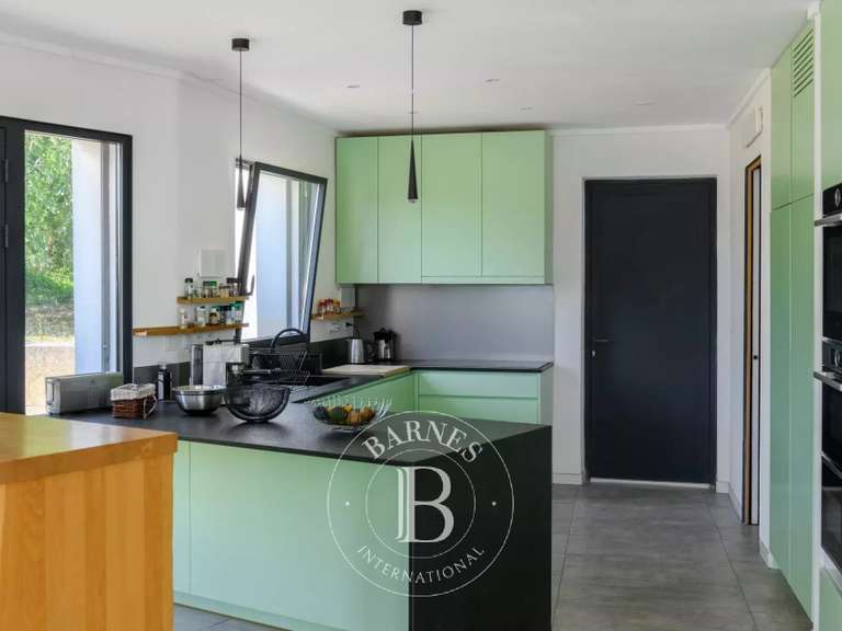 Maison Saint-Zacharie - 284m²