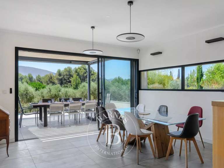 Maison Saint-Zacharie - 284m²