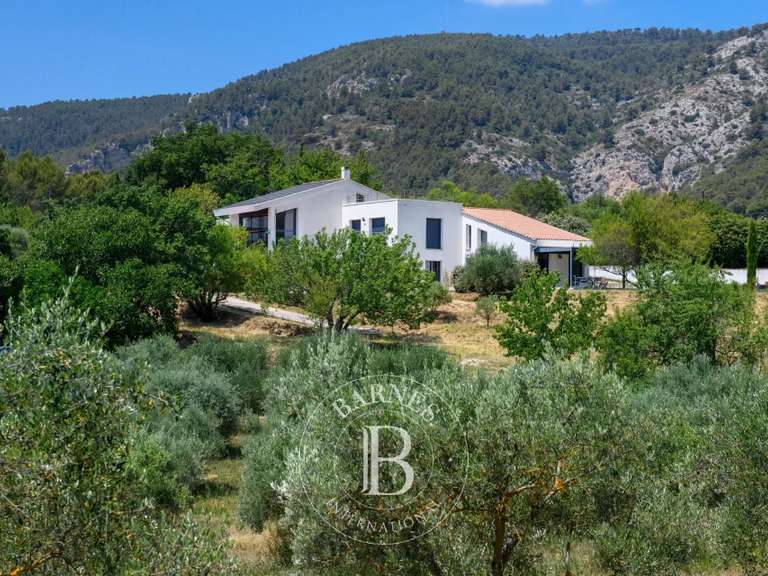 Maison Saint-Zacharie - 284m²