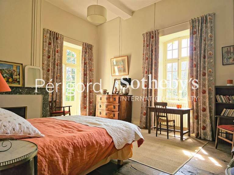 Maison Sainte-Alvère - 7 chambres - 355m²