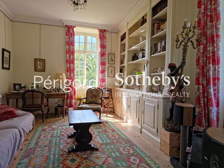 Maison Sainte-Alvère - 7 chambres - 355m²